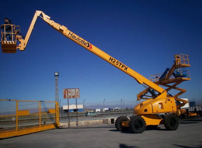 Самоходный телескопический подъемник Haulotte H25TPX 